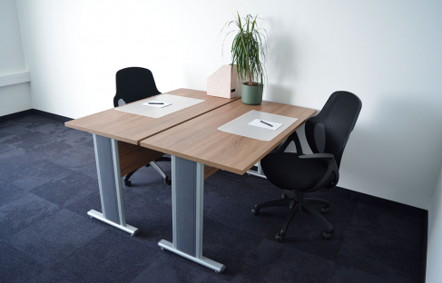 Office: Budasquare, Lajos u. 48, Budapest, 1036