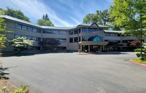 Office: 371 NE Gilman Blvd, Issaquah, WA 98027