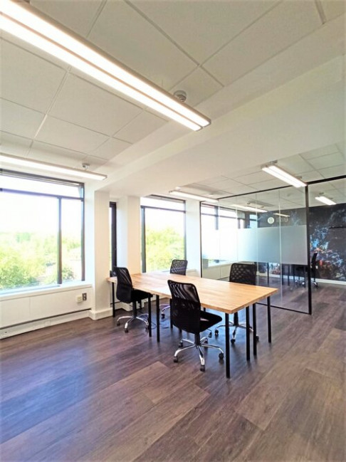 Office: 21 Knightsbridge, London, SW1x 7LY