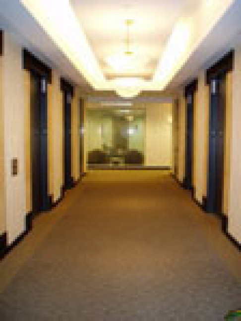 Office: 590 Madison Centre NY, New York City, 10022