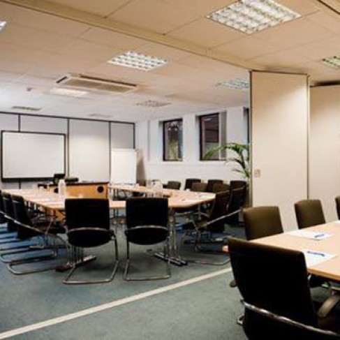 Office: Abbey House, Bracknell, RG12