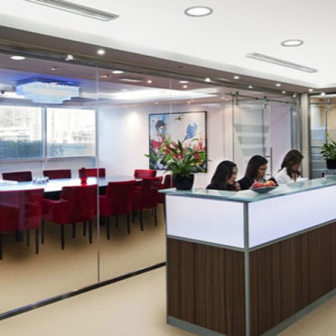 Office: Al Sufouh Road, Dubai, 579
