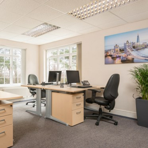 Office: Albany Business Centre, Albany House, Wokingham, RG40