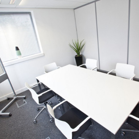 Office: Albany Chambers, Welwyn Garden City, AL7