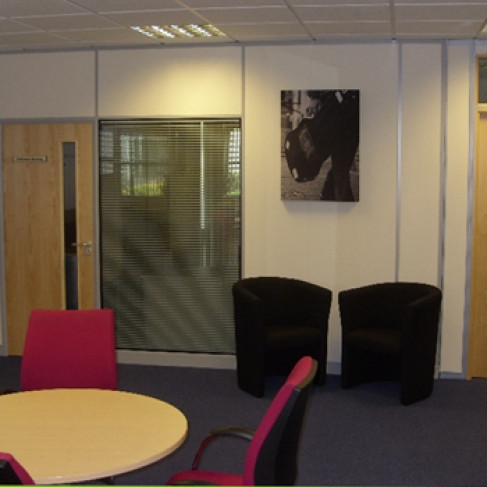 Office: Alumina Court, Lincoln, LN6