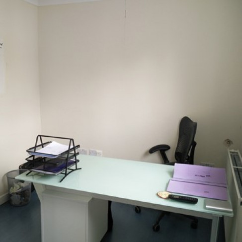 Office: Bentinck Court, UB7, West Drayton, UB77RQ