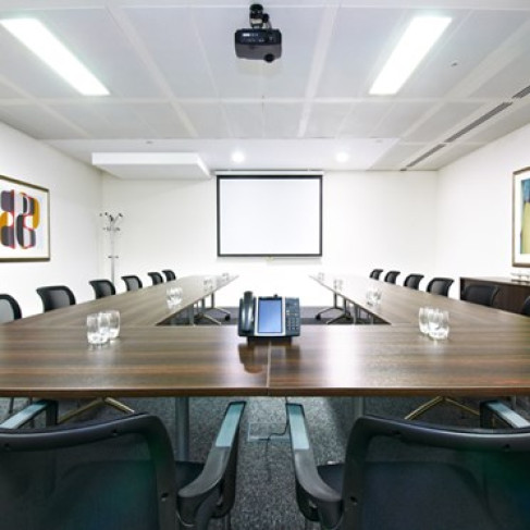 Office: Bishopsgate, London, EC2M