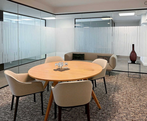 Office: Bismarckstrasse 100, M&ouml;nchengladbach, 41061
