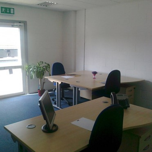 Office: Boughton Centre, Tuxford Road, Newark, NG22