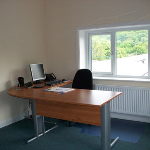 Office: Briar Rhydding - Baildon, Shipley, BD17