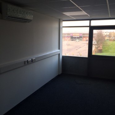 Office: Bromley Road, London, SE6