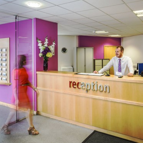 Office: Cafferata Way, Newark, NG24