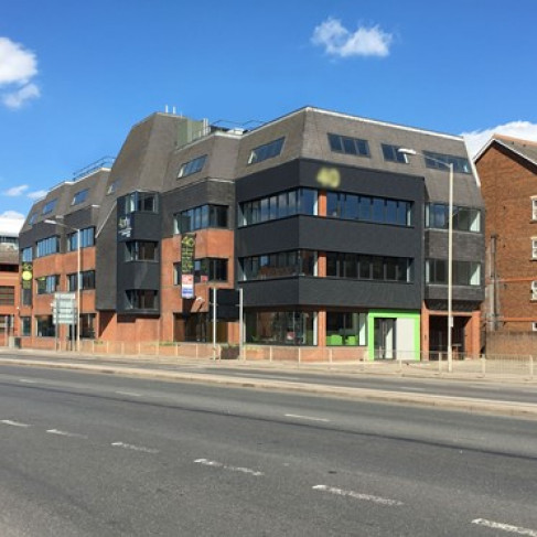 Office: 40rty Caversham Road, Reading, RG1 7EB