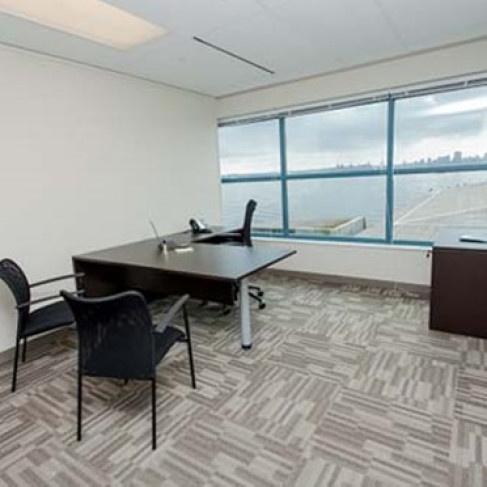 Office: Chadwick Court - North, Vancouver, V7M