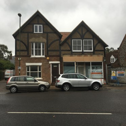 Church Street - BN17