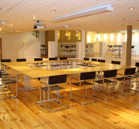 Office: Clifton Mill, Accrington, BB5