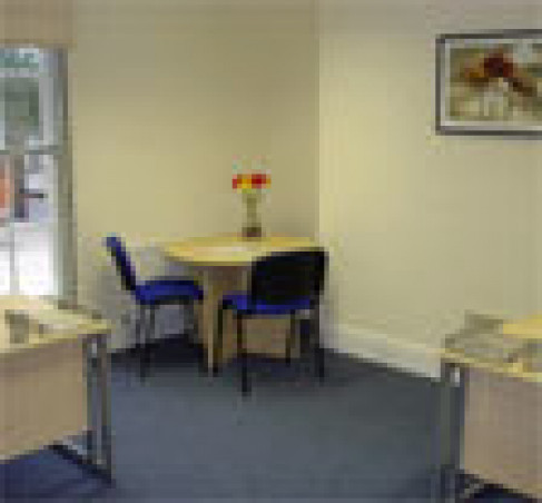 Office: Commonside Business Centre, Commonside West, Mitcham, CR4