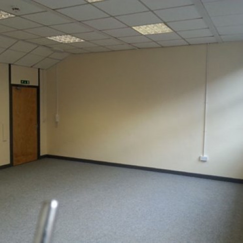 Office: Cross Street, Burton-on-Trent, DE14