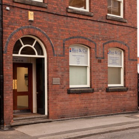 Curzon Street Business Centre, Curzon Street