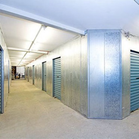 Office: Dephna House, London, N3