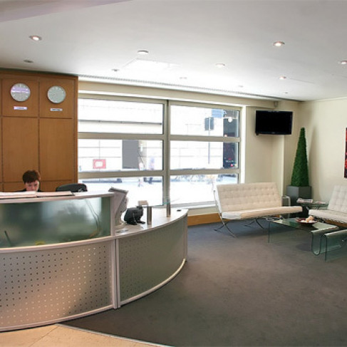 Office: Dowgate Hill House - EC4, London, EC4R