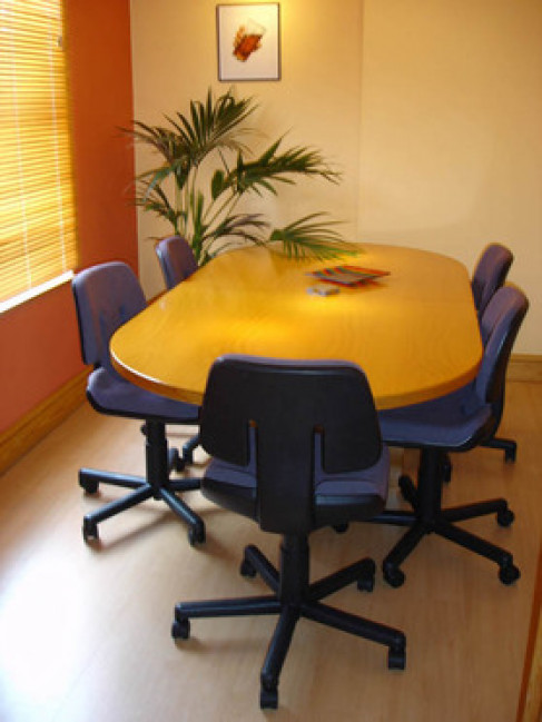 Office: Dudley Street, Luton, LU2