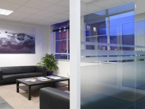 Office: Earlsfield Business Centre, London, SW18