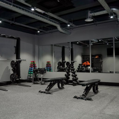 Office: Farringdon, 16 St John's Lane, London, EC1M 4bs 