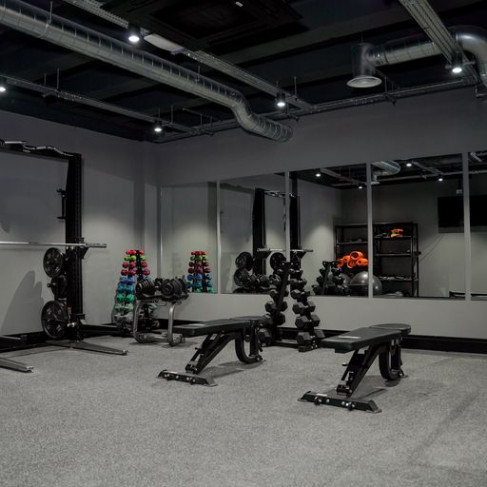 Office: Farringdon, 16 St John's Lane, London, EC1M 4bs 
