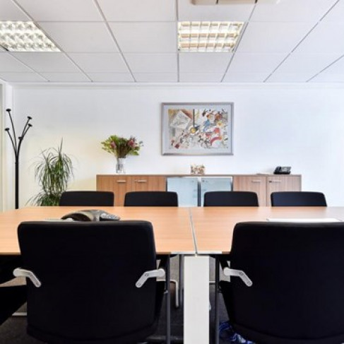 Office: Gable House - Chiswick, London, W4