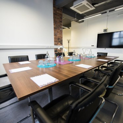 Office: Gipsy Lane, Willenhall, WV13