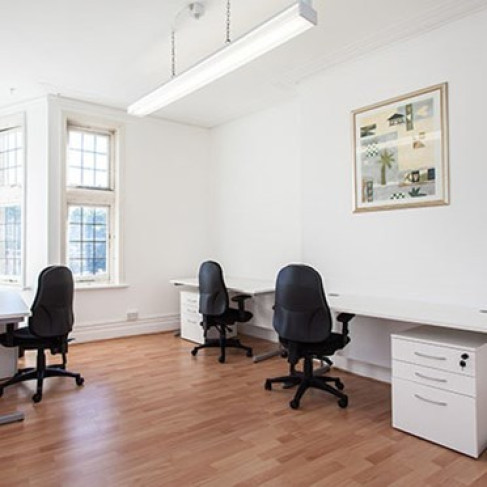 Golders Green Road - NW11