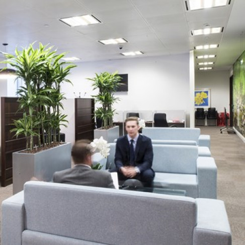Office: Gracechurch Street, London, EC3V