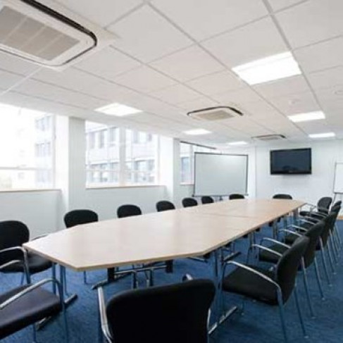 Office: GW Business Centre, Brentford, TW8