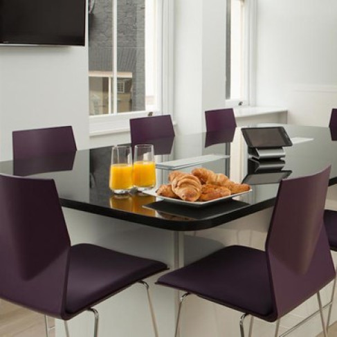 Office: Hill Street, London, W1J