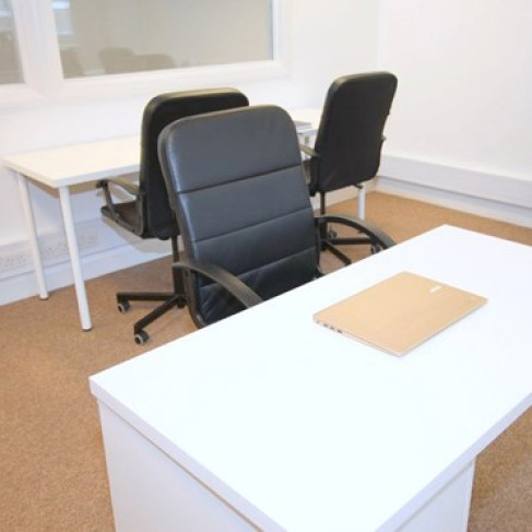 Office: Hind Court, Fleet Street, London, EC4A