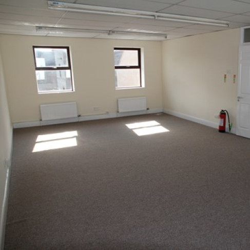Office: Huntingdon Street, St. Neots, PE19