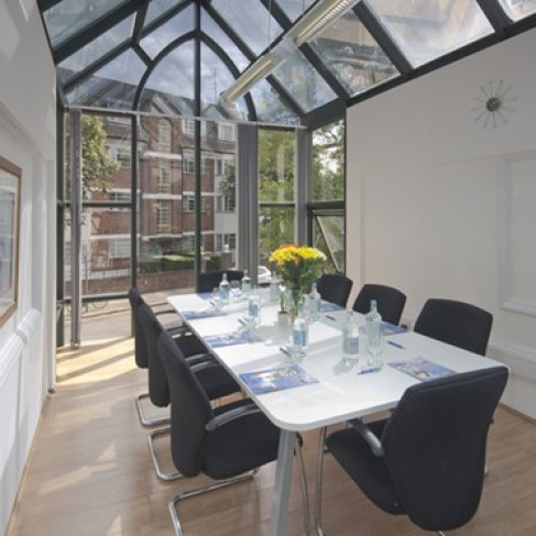 Office: Hyde Park House Putney, Manfred Road, London, SW15 2RS