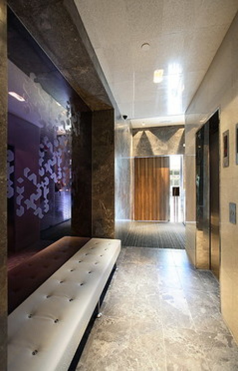 Office: Izi Central, Hong Kong, 852