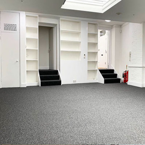 Office: King's Road, 559a King's Roa, London, SW6 2EB