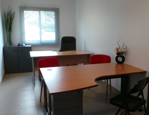 Office: Avenue De Bruxelles, La Seyne Sur Mer, 83500