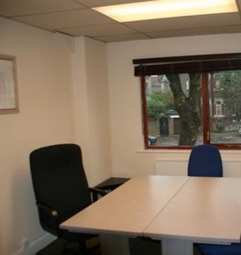 Manor Road West - Ealing W13