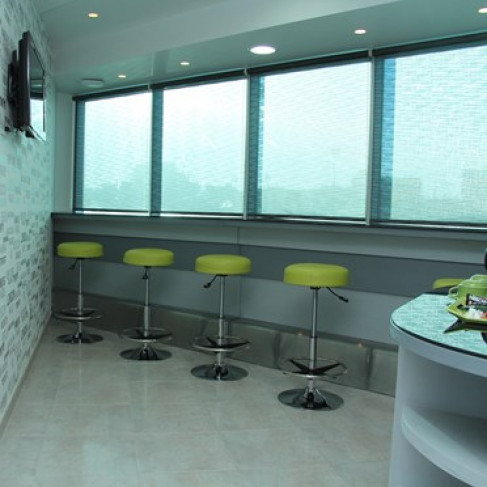 Office: Mecca Street, Amman