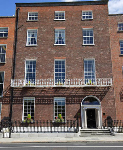 Office: Merrion Square - 2, Dublin