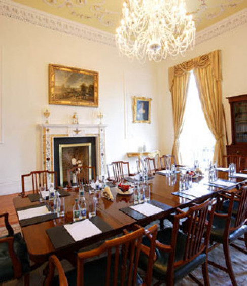Office: Merrion Square - 2, Dublin