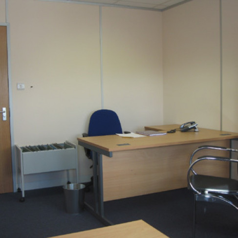 Office: Mount Pleasant, London, EN4