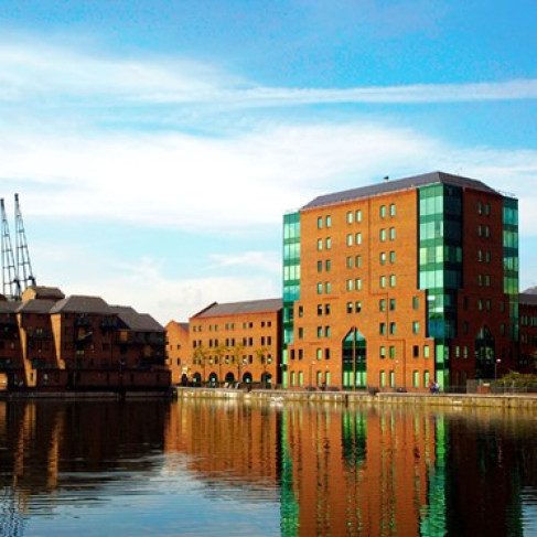 Muirfield Crescent - E14