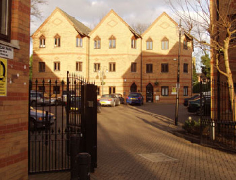 Office: Mulgrave Chambers - leased space, Sutton, SM2