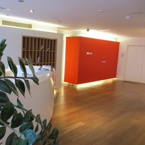 Office: New Kings Road, London, SW6