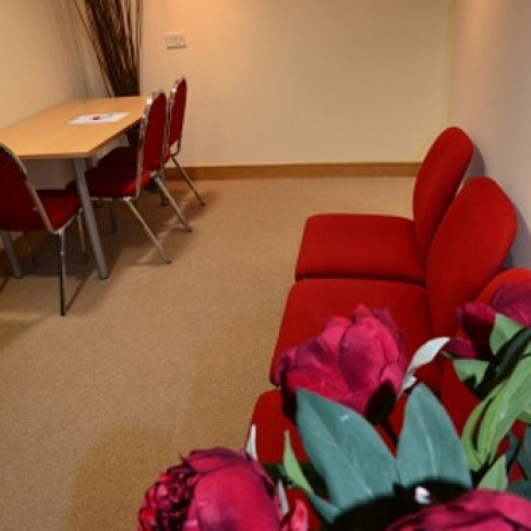 Office: Newhold - Garforth, Leeds, LS25